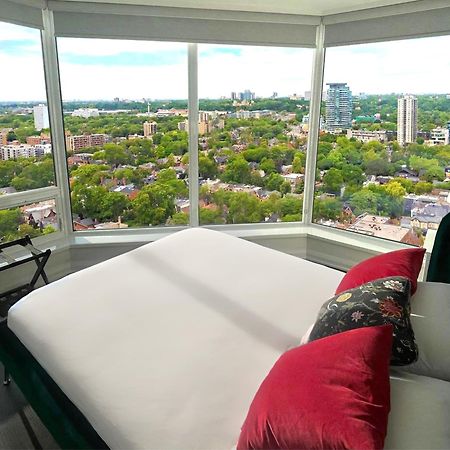 Luxury 2-Bedroom Apartment In Yorkville With The Best City View In Downtown Toronto Exteriér fotografie