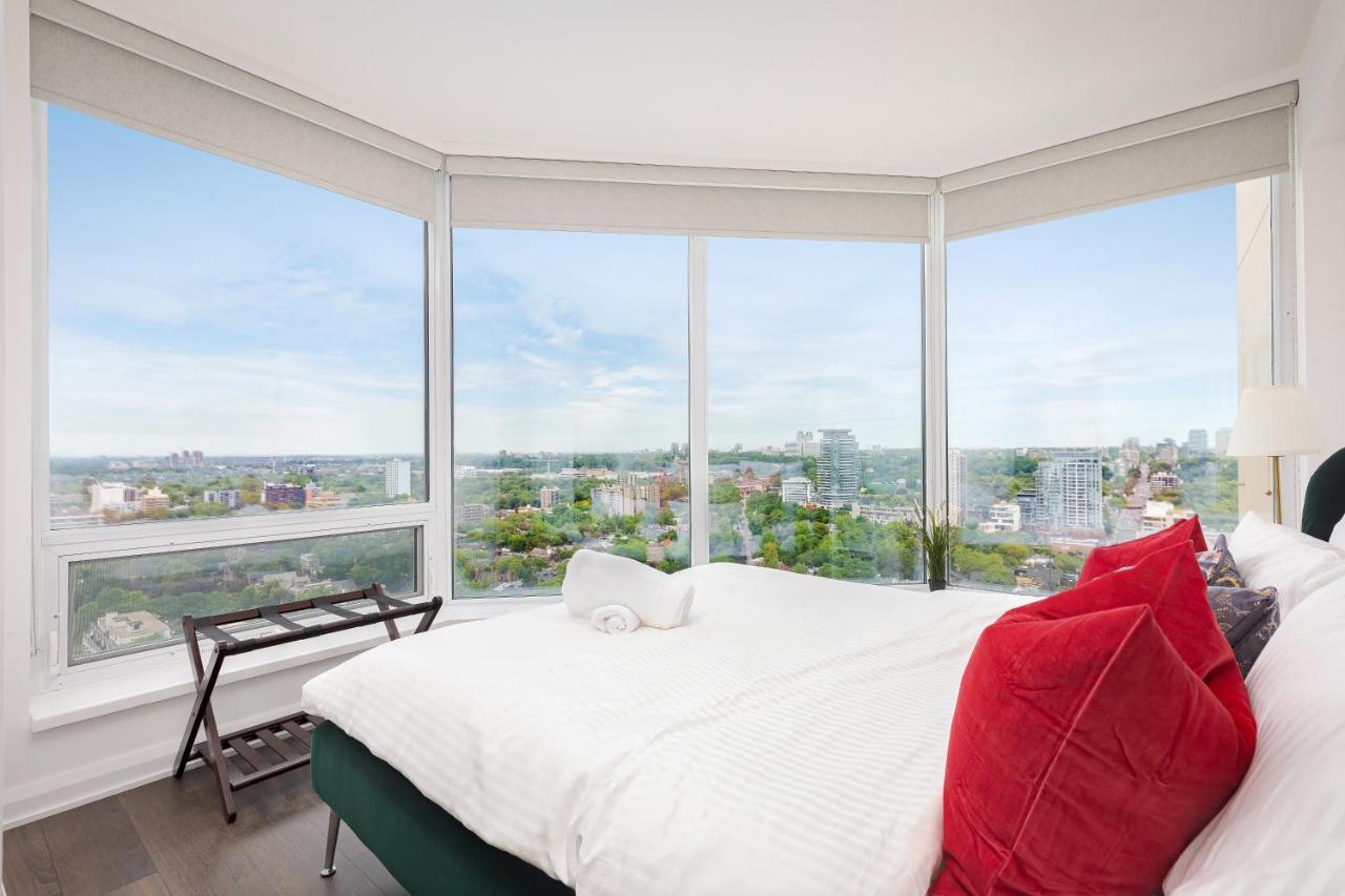 Luxury 2-Bedroom Apartment In Yorkville With The Best City View In Downtown Toronto Exteriér fotografie